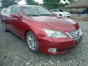 Lexus ES 2012 Red