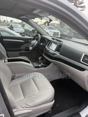 Toyota Highlander 2015 Silver