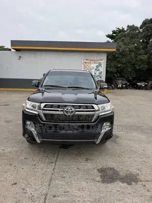 Toyota Land Cruiser 4.0 V6 GX-R 2013 Black