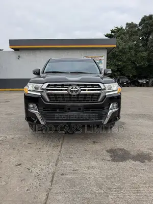 Toyota Land Cruiser 4.0 V6 GX-R 2013 Black