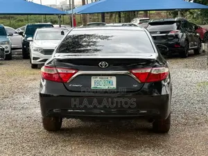 Toyota Camry SE 4dr Sedan (2.5L 4cyl 6A) 2016 Black