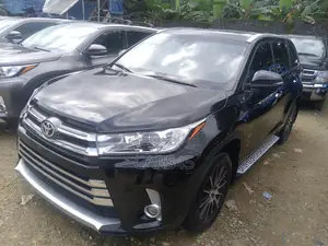 Toyota Highlander 2018 Black
