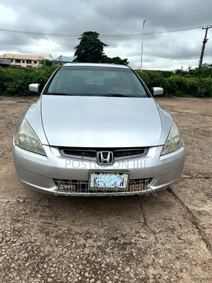 Honda Accord 2005 Silver