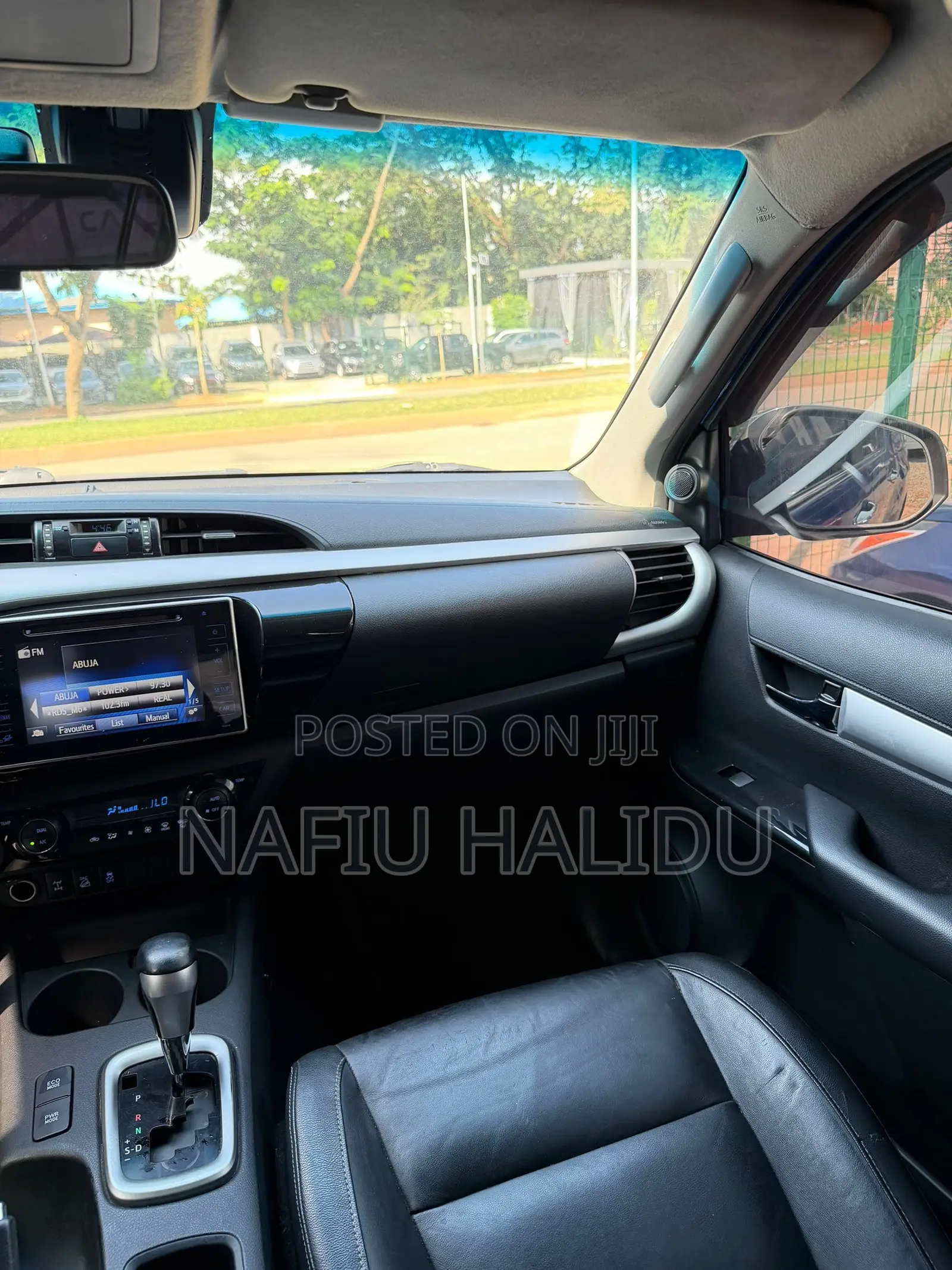 Toyota Hilux 2021 Blue