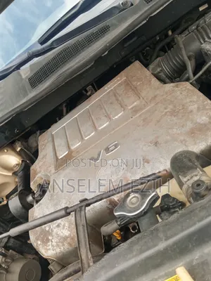 Toyota Highlander 2011 Gold
