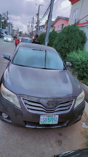 Toyota Camry 2008 Gray