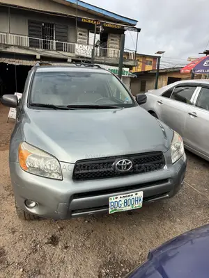 Toyota RAV4 Limited 2008 Gray
