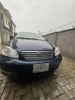 Toyota Corolla 2004 Blue