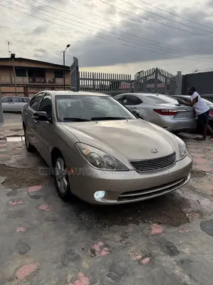 Lexus ES 330 2005 Gold