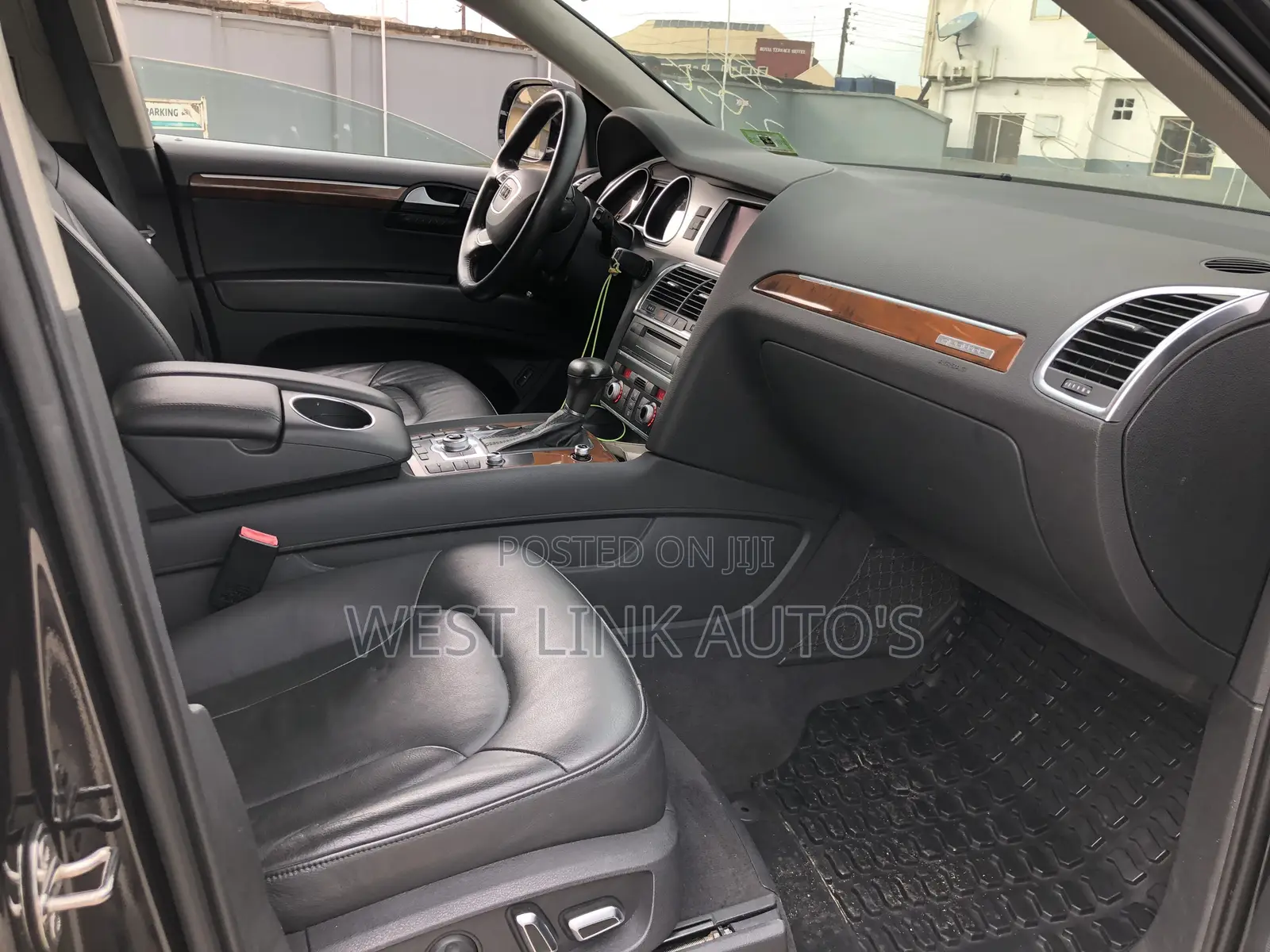 Audi Q7 2016 Black