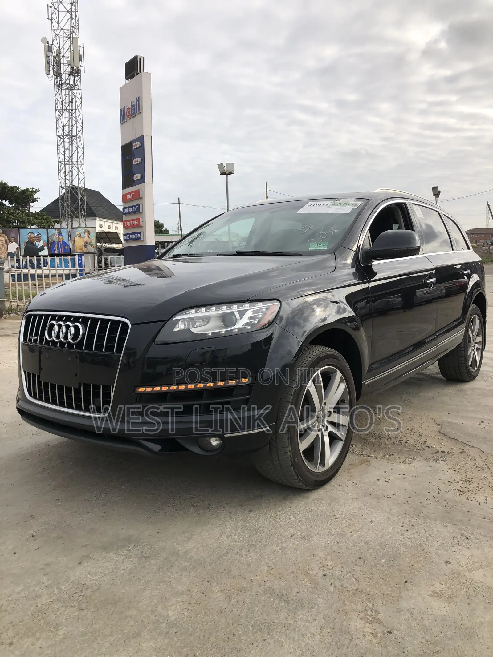 Audi Q7 2016 Black