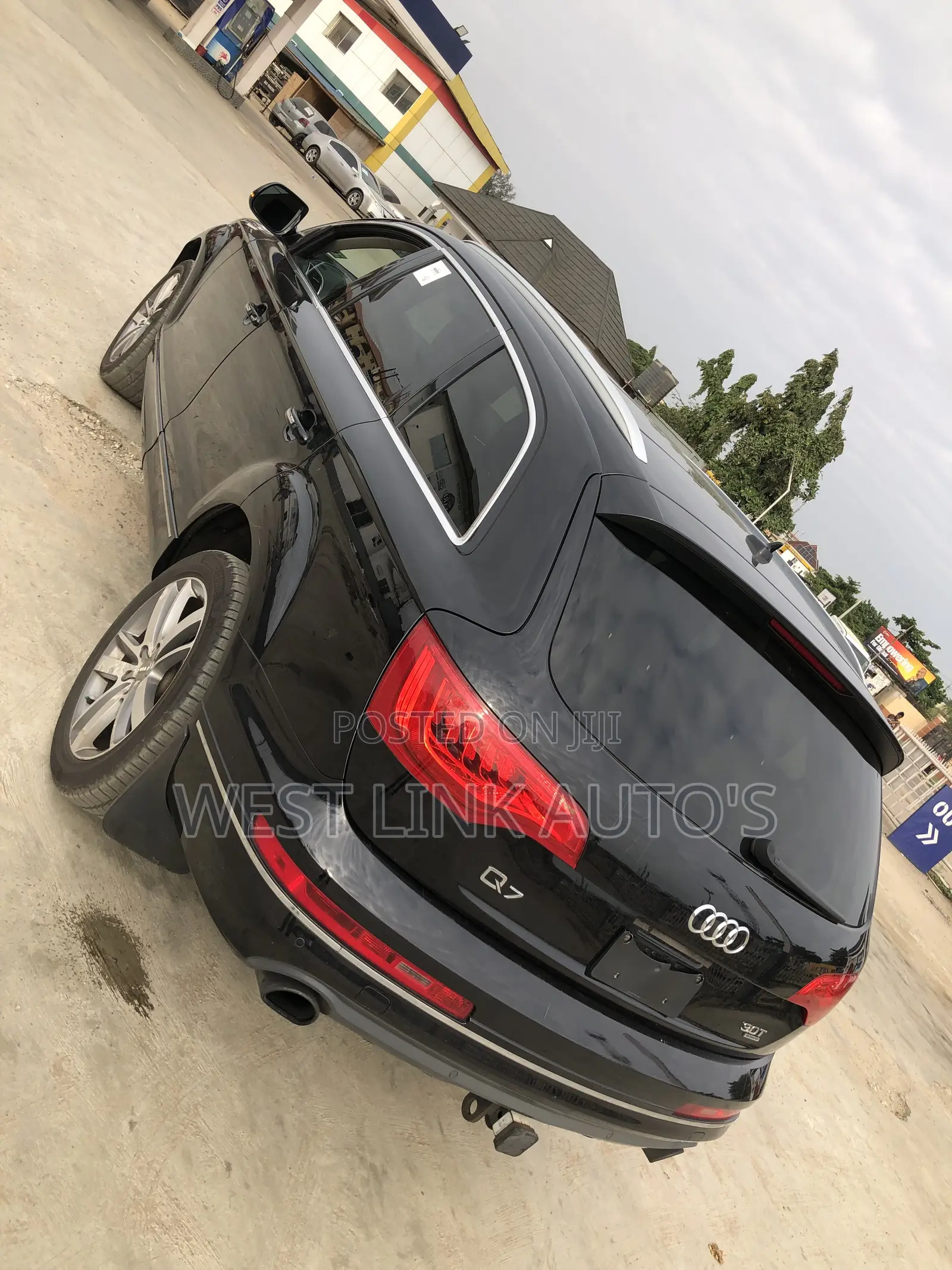 Audi Q7 2016 Black