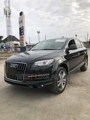 Audi Q7 2016 Black