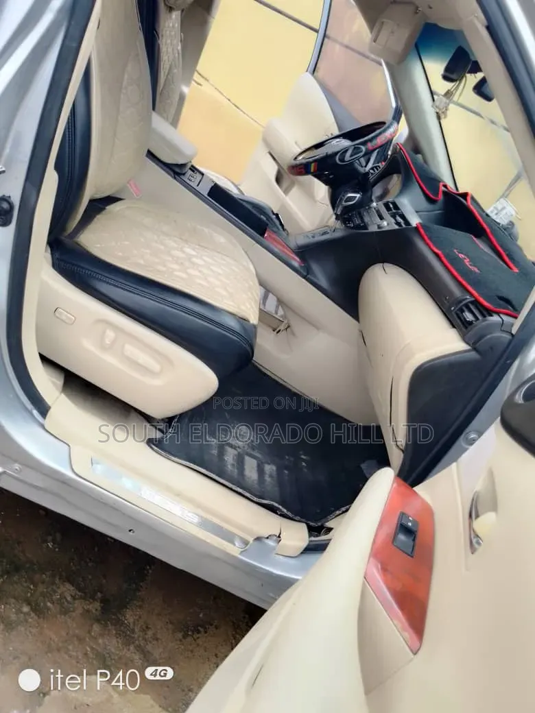 Lexus RX 2012 Silver