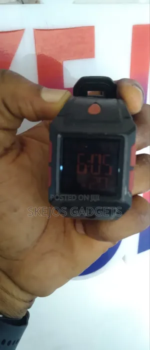 Nixon the Answer Wrist Watch
