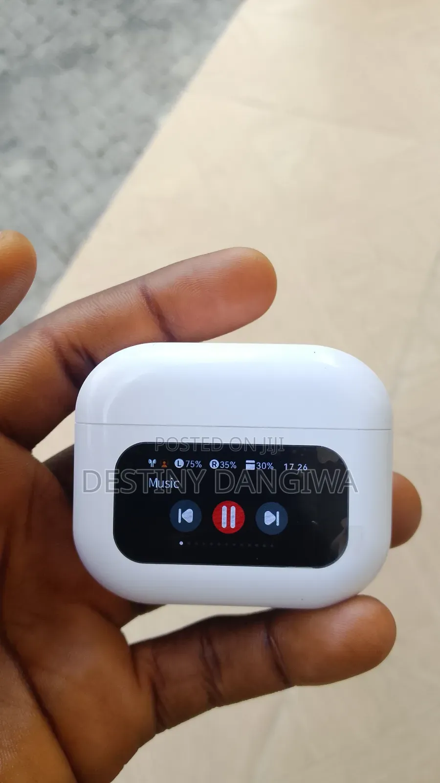 Touch Screen Earbud