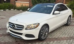 Mercedes-Benz C300 Sport 4Matic Sedan AWD (2.0L 4cyll 7A) 2016 White