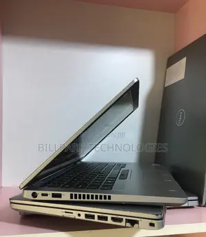 Laptop Dell Latitude 5520 8GB Intel Core i5 SSD 256GB