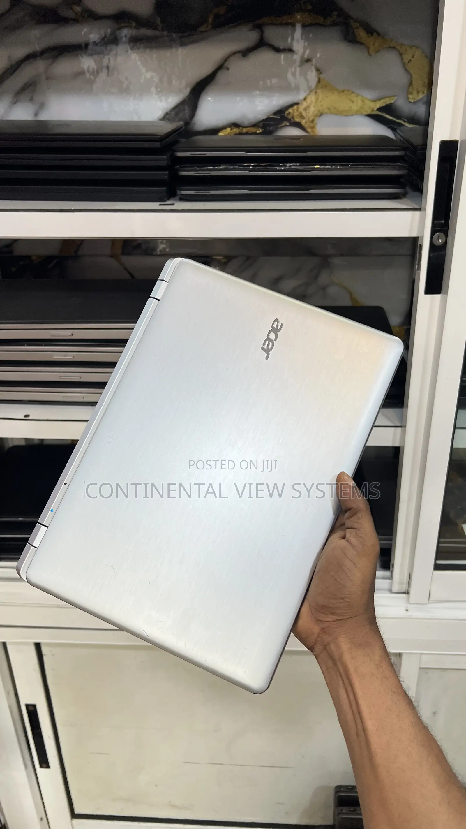 Laptop Acer Aspire E3 112M 4GB Intel Celeron HDD 500GB
