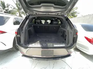 Land Rover Range Rover Sport 2024 Gray