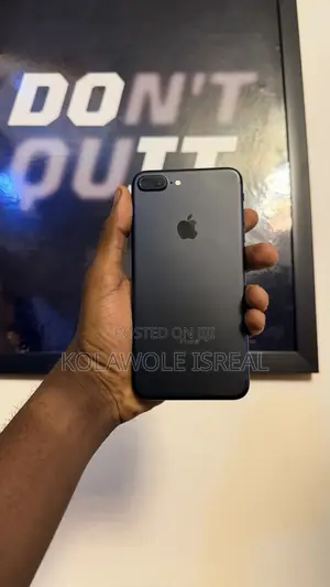 Apple iPhone 7 Plus 32 GB Black