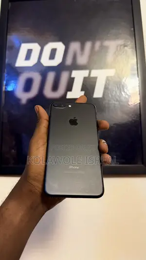 Apple iPhone 7 Plus 32 GB Black