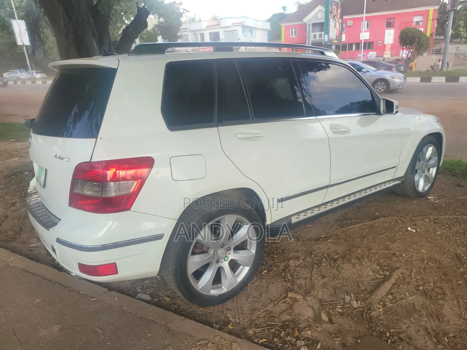 Mercedes-Benz GLK-Class 2009 White