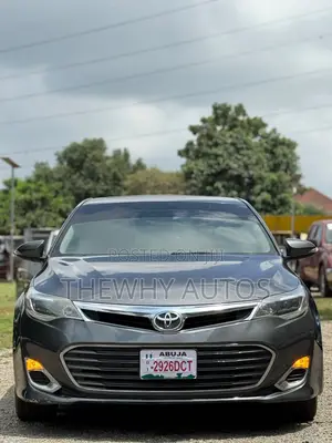 Toyota Avalon XLE Premium FWD Sedan (3.6L 6cyl 6A) 2016 Gray
