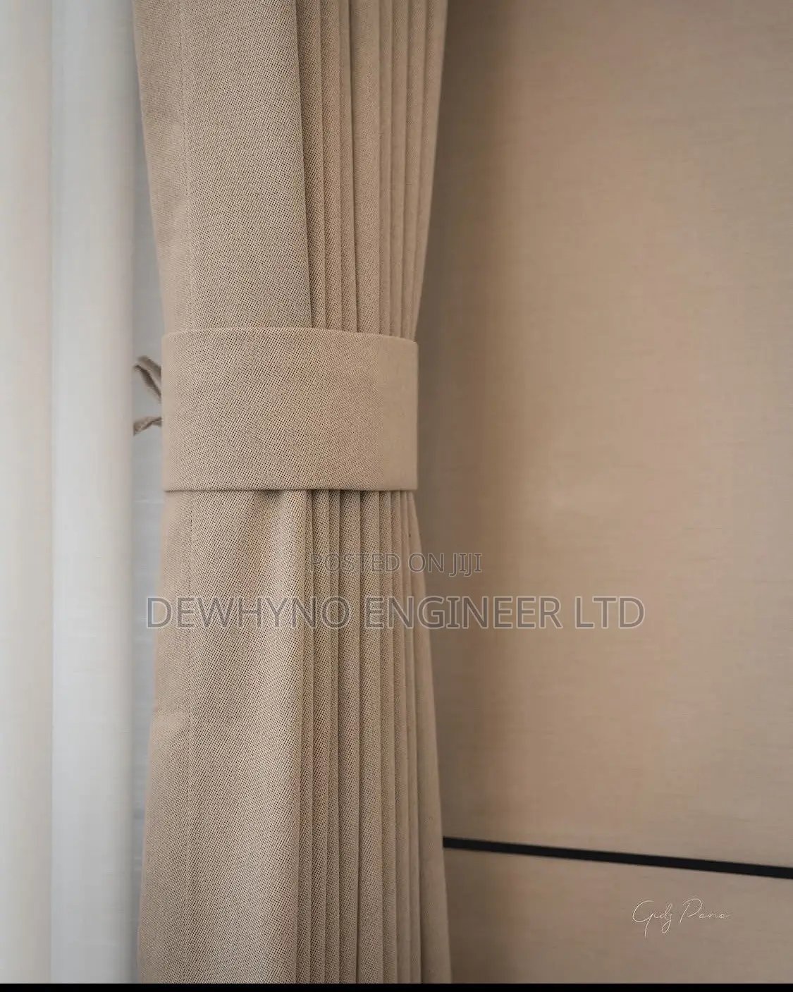 Royal Curtains