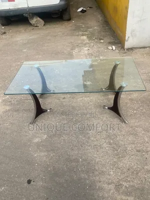 Top Quality Beautiful Glass Top Center Table