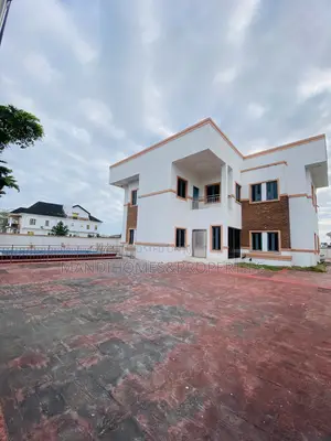 5bdrm Duplex in Royal Garden, Ajah for sale