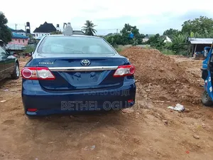 Toyota Corolla 2013 Blue