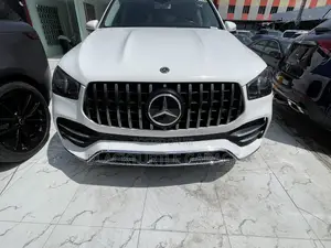 Mercedes-Benz GLE-Class 2022 White