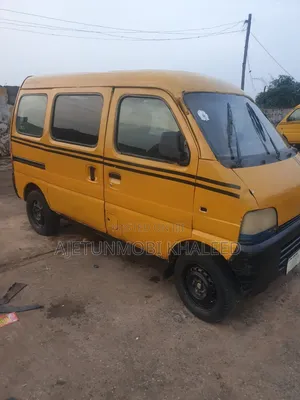 Suzuki APV Minibus 2010 Yellow