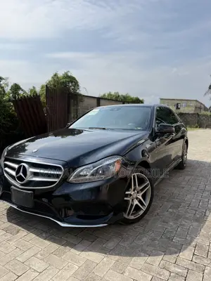 Mercedes-Benz E350 Base 4Matic Sedan AWD (3.5L 6cyl 7A) 2015 Black