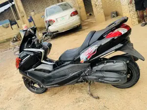 Yamaha Majesty 2013 Black