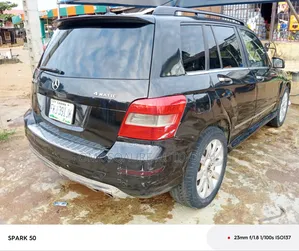 Mercedes-Benz GLK-Class 2010 Black