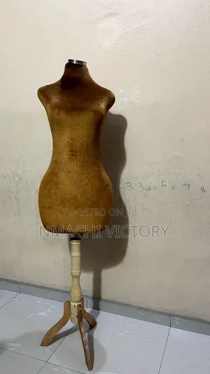 Female Dress Form