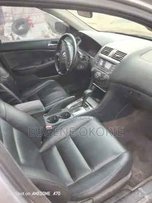Honda Accord 2005 Silver
