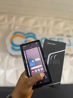 Samsung Galaxy Z Flip7 256 GB Black