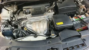 Toyota Camry 2014 Gold