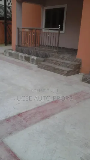3bdrm Block of Flats in Port-Harcourt for rent