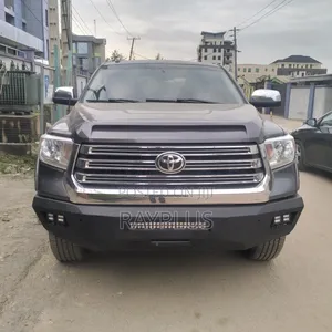 Toyota Tundra 2016 Gray