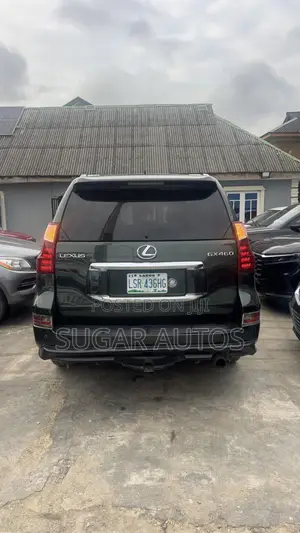 Lexus GX 460 2010 Green