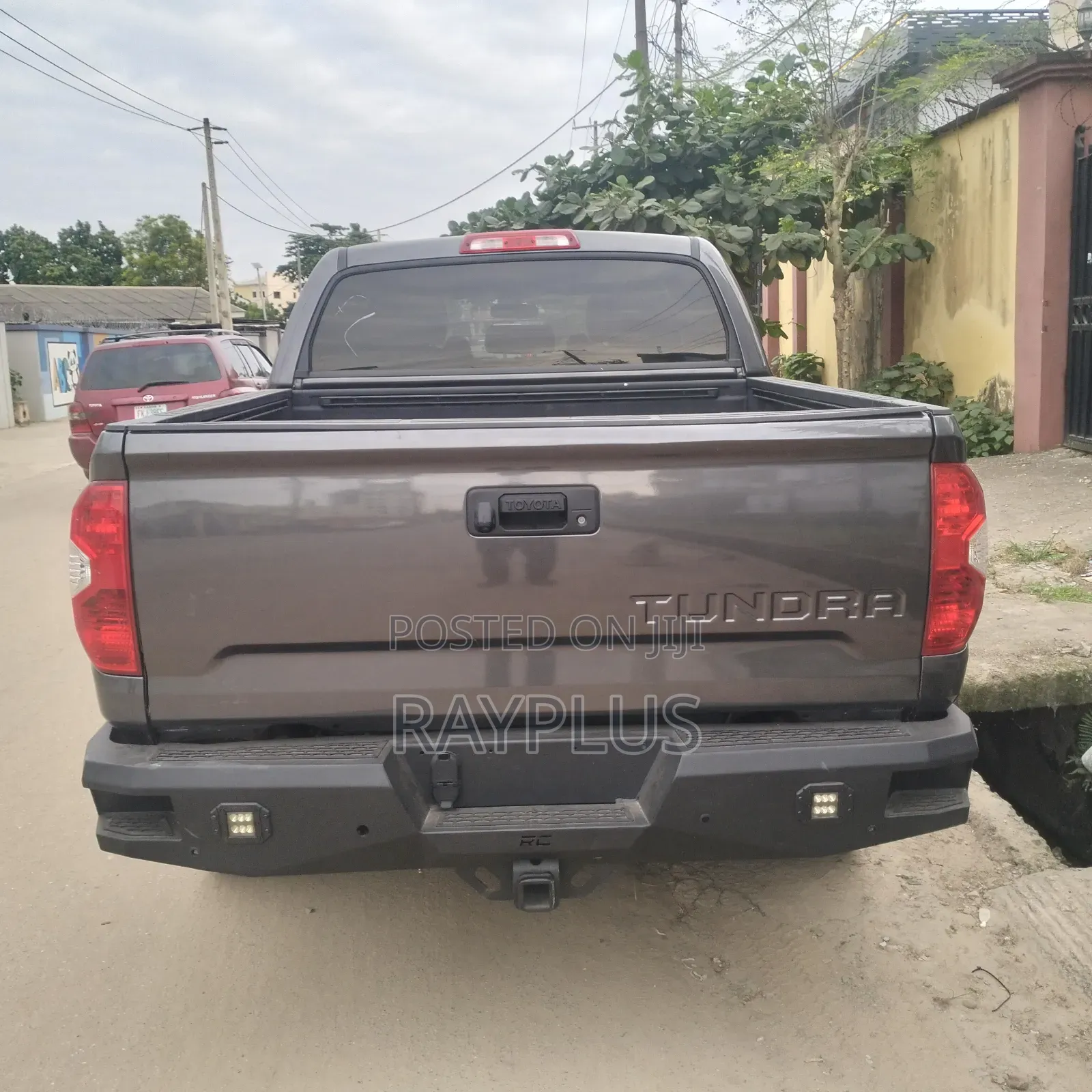 Toyota Tundra 2016 Gray