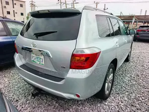 Toyota Highlander 2009 Silver