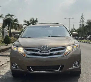 Toyota Venza 2010 Brown