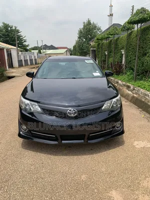 Toyota Camry SE 4dr Sedan (2.5L 4cyl 6A) 2013 Black
