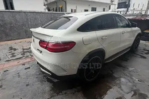 Mercedes-Benz GLE-Class 2016 White