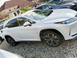 Lexus RX 2021 White